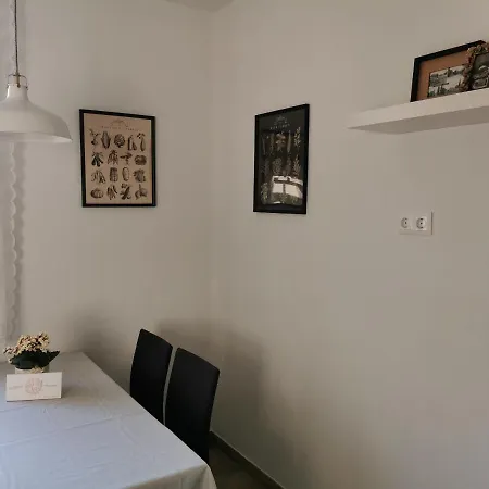 Luise Mit Separater Küche Apartment