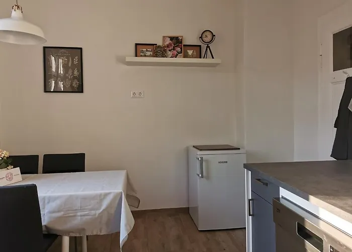 Luise Mit Separater Kueche