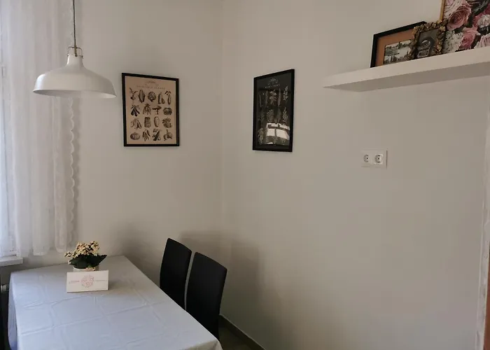 Luise Mit Separater Kueche Apartament