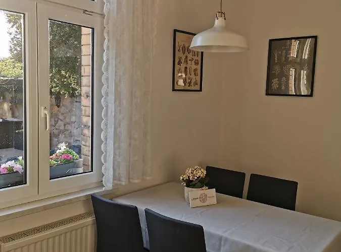 Luise Mit Separater Kueche